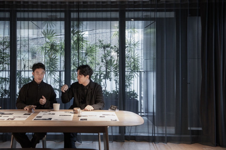 TOKYO CRAFT ROOMのための「香り」と「音楽」。和泉侃と江﨑文武を招いて完成披露イベントを開催